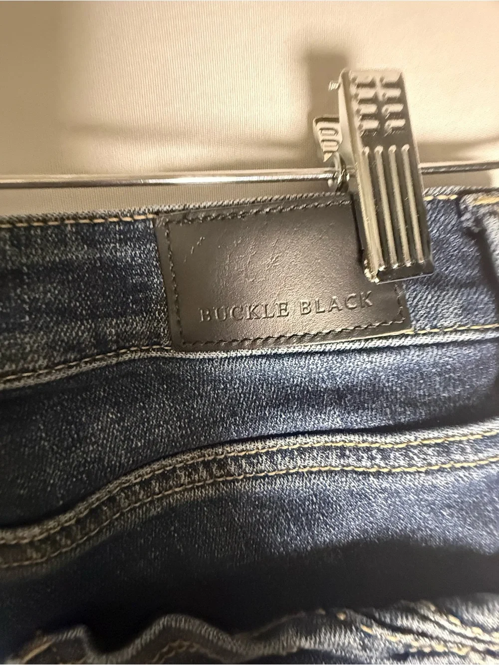 Buckle Black Fit No. 13 Bootcut Jeans – Size 27x32